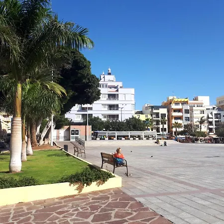 Apartamentos Medano - Playa Grande アパート *